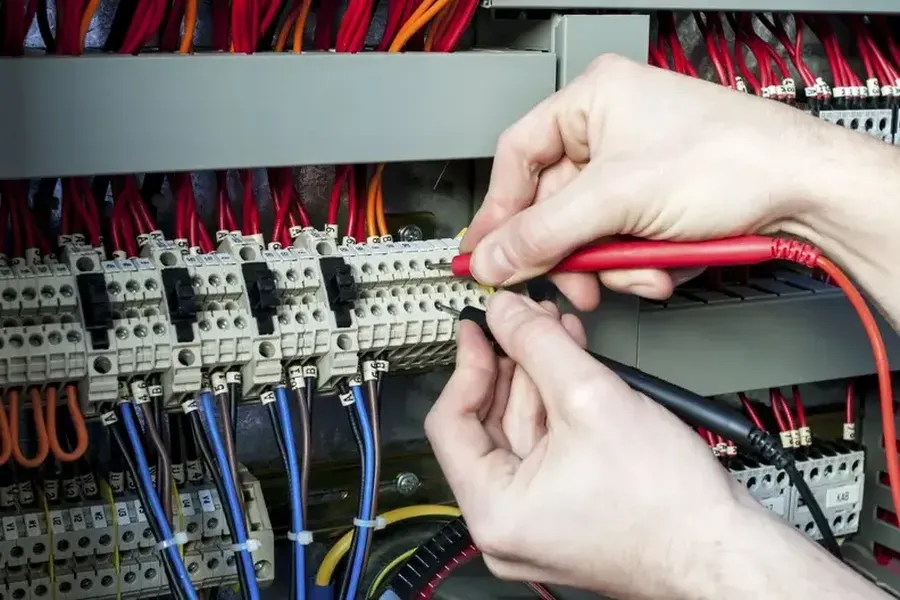 What To Expect From A Handyman Electrical Service Visit in Las Vegas, NV